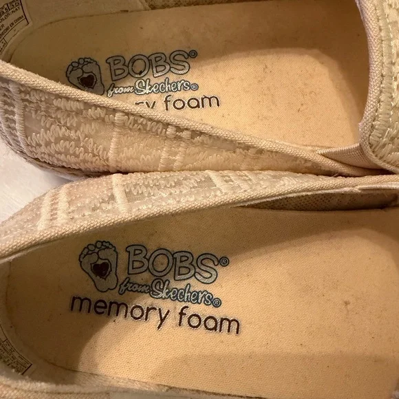 Bob’s Cream Slip-On Women Shoes - Picture 7 of 11
